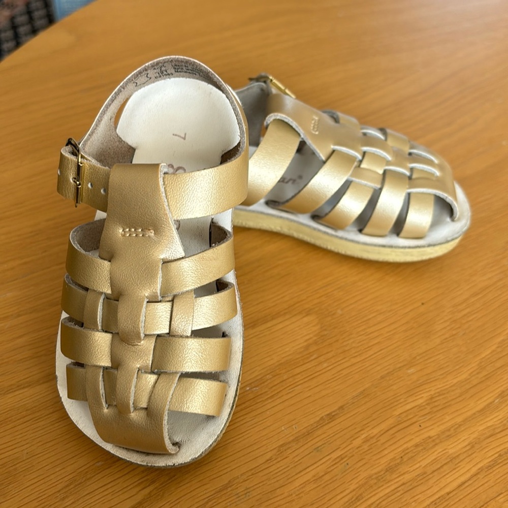 Salt Water Sun-San Sailor Sandal - Toddler Size 7 - Gold